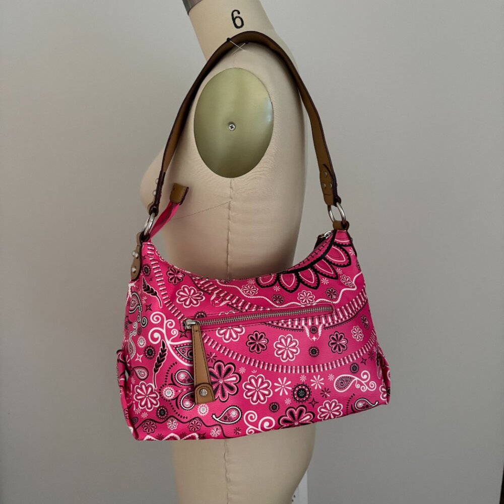 Isaac Mizrahi Pink Bandanna Print Hobo Style Tan PVC Trimmed Bag Retro - Picture 3 of 10
